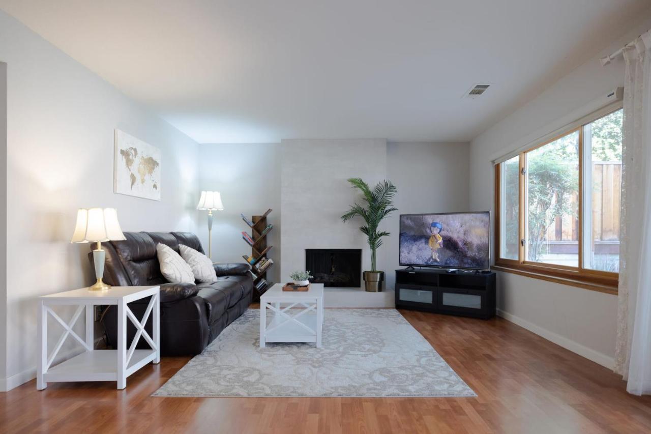 @ Marbella Lane - 4Br Cozy Home In Sj Pool San José Exteriér fotografie